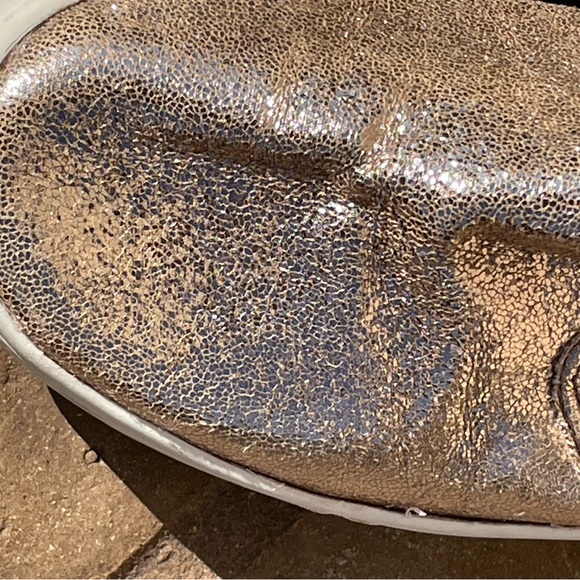 Slip-on Shoes Shiny. Preloved. - Picture 4 of 6